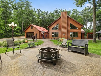 7643 Bear Rd