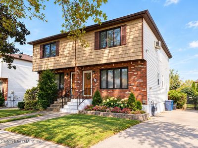 11 Rubenstein St