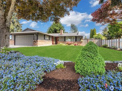 3713 Tahoma Place W