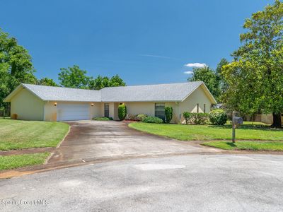 1635 Candle Ct