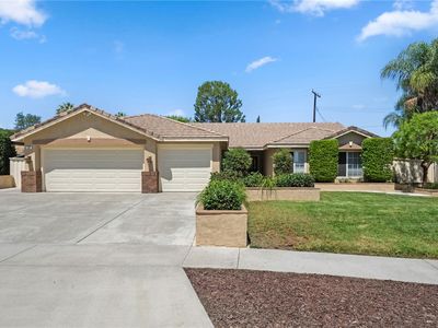 737 Beverly Rd