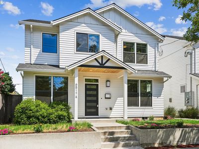 6517 SE Woodstock Blvd Unit A