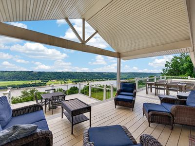 122 S Cedar Cliff Dr