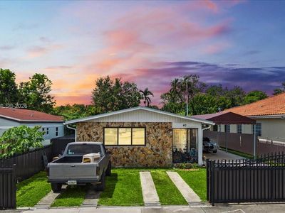 40 NW 119th St