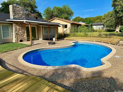 7701 LEAFY HOLLOW CT