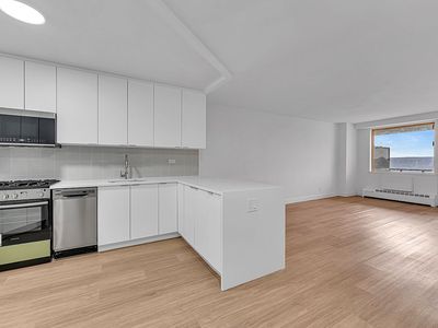 5800 Arlington Ave APT 12M