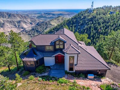 848 Golden Point Drive