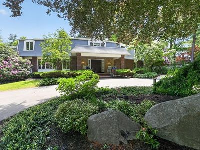 1 Grist Mill Ln