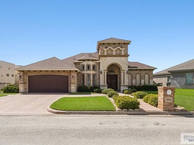 3001 Cypress Gdns