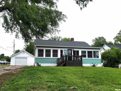 601 Pekin Ave