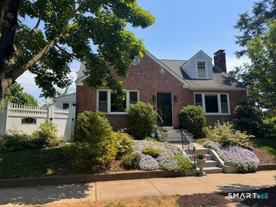 65 West Park Avenue