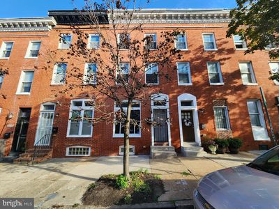2036 E Fayette St