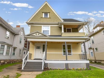 276 Parsells Ave