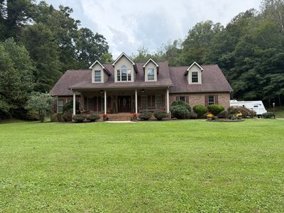Property at 7058 Applewood Dr, Catlettsburg, KY