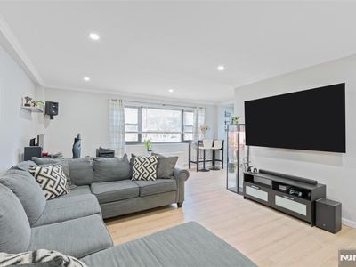 25 Grand Ave APT 1E