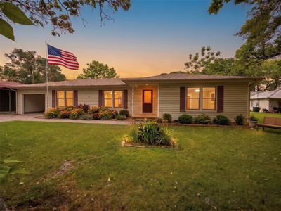 604 E Side Dr