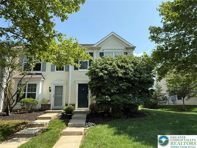 1499 Artisan Ct