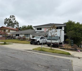 14551 Eadbrook Dr