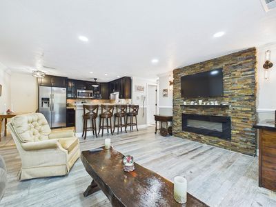 Property at 1619 Braley Rd APT 98, New Bedford, MA