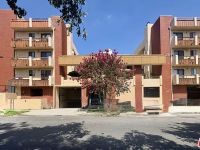 Property at 8710 Independence Ave APT 301, Canoga Park, CA