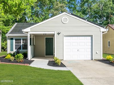 122 Lexington Drive