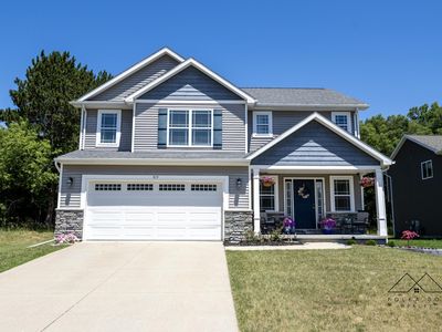 415 Edgewood Pass