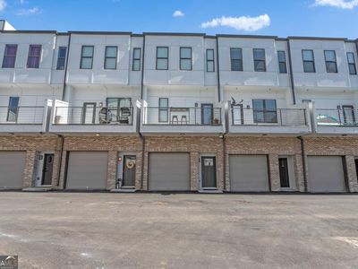 2030 Main St NW #206