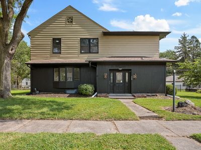 2217 15 1/2 St