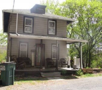 1351 Friedensburg Rd