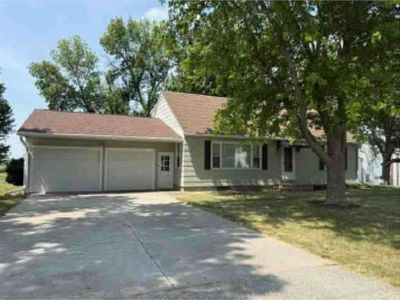 Property at 403 4th Ave SW, West Bend, IA