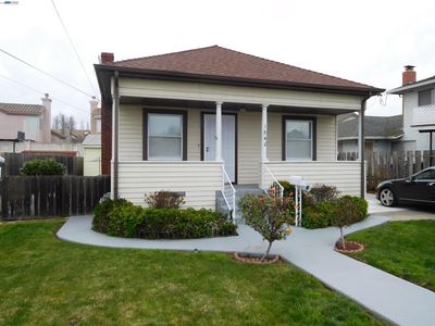 1540 Orchard Ave
