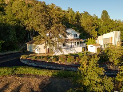 2520 Snow Ln
