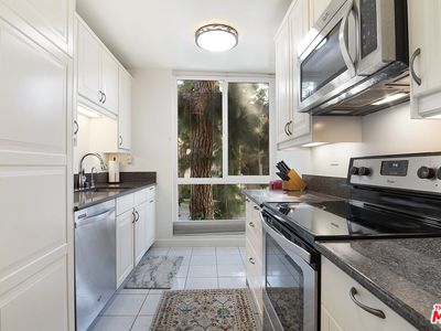 Property at 5625 Windsor Way Unit 107, Culver City, CA