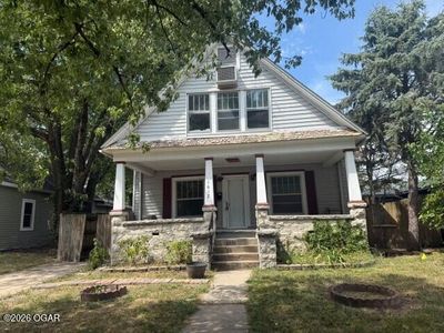 1612 S Pearl Ave