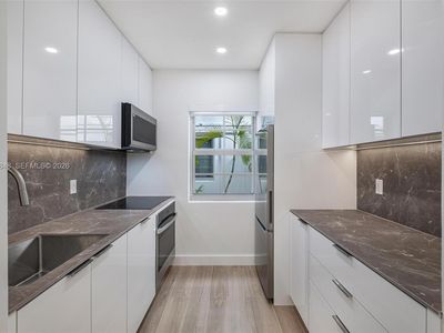1610 Michigan Ave APT 2