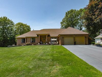 574 Melwood Dr