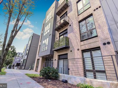 1016 17th Pl NE APT 102