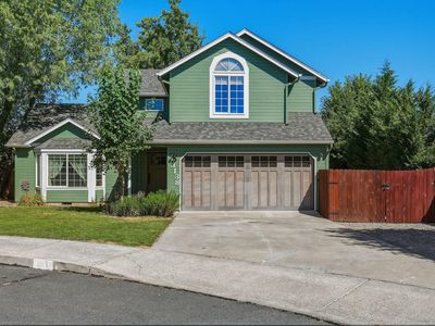 3138 NE Richmond Ct