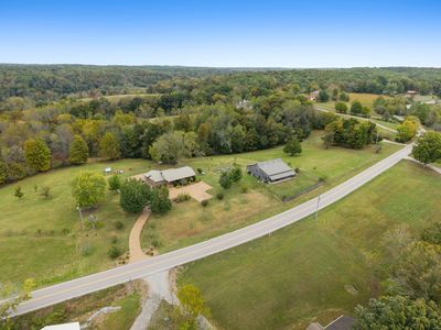 5956 Greenbrier Rd