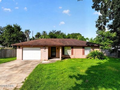 2944 Travelers Palm Dr