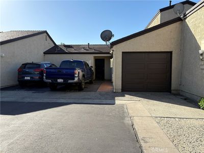 579 Parkview Dr