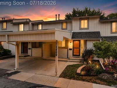 1509 Charter Oak Dr