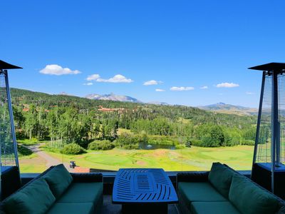136 Country Club Dr #405