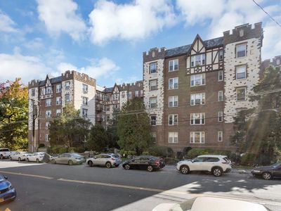 1468 Midland Avenue #3H