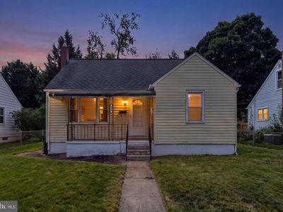 219 8th Ave