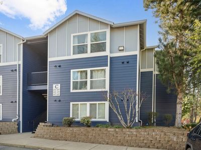 697 NE 162nd Ave #308