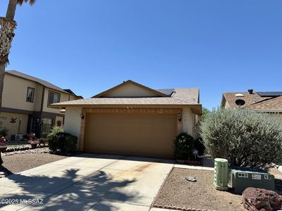 3075 W Calle Levante