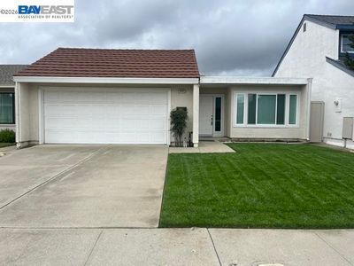 4042 Rennellwood Way