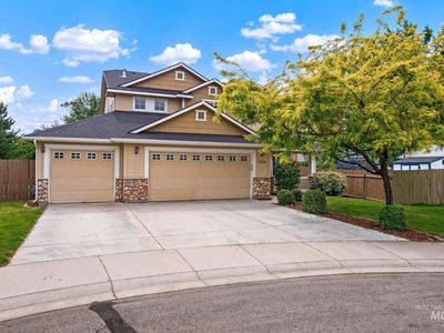 3359 N Macon Pl
