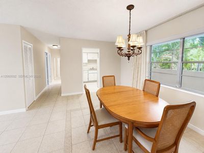 220 Kings Point Dr APT 211